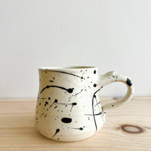 Load image into Gallery viewer, Small Emovere Mug - 3
