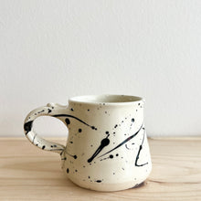 Load image into Gallery viewer, Small Emovere Mug- 1
