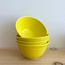 Load image into Gallery viewer, Daffodil Small Bowl
