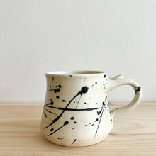 Load image into Gallery viewer, Small Emovere Mug- 1
