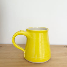 Load image into Gallery viewer, Coffee Mug- Daffodil

