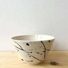 Load image into Gallery viewer, Emovere Ramen Bowl -1
