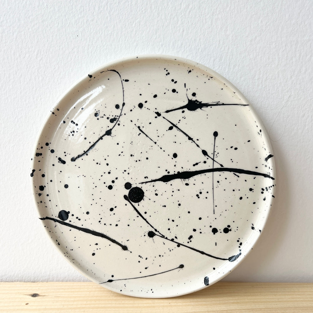 Emovere Small Plate-1