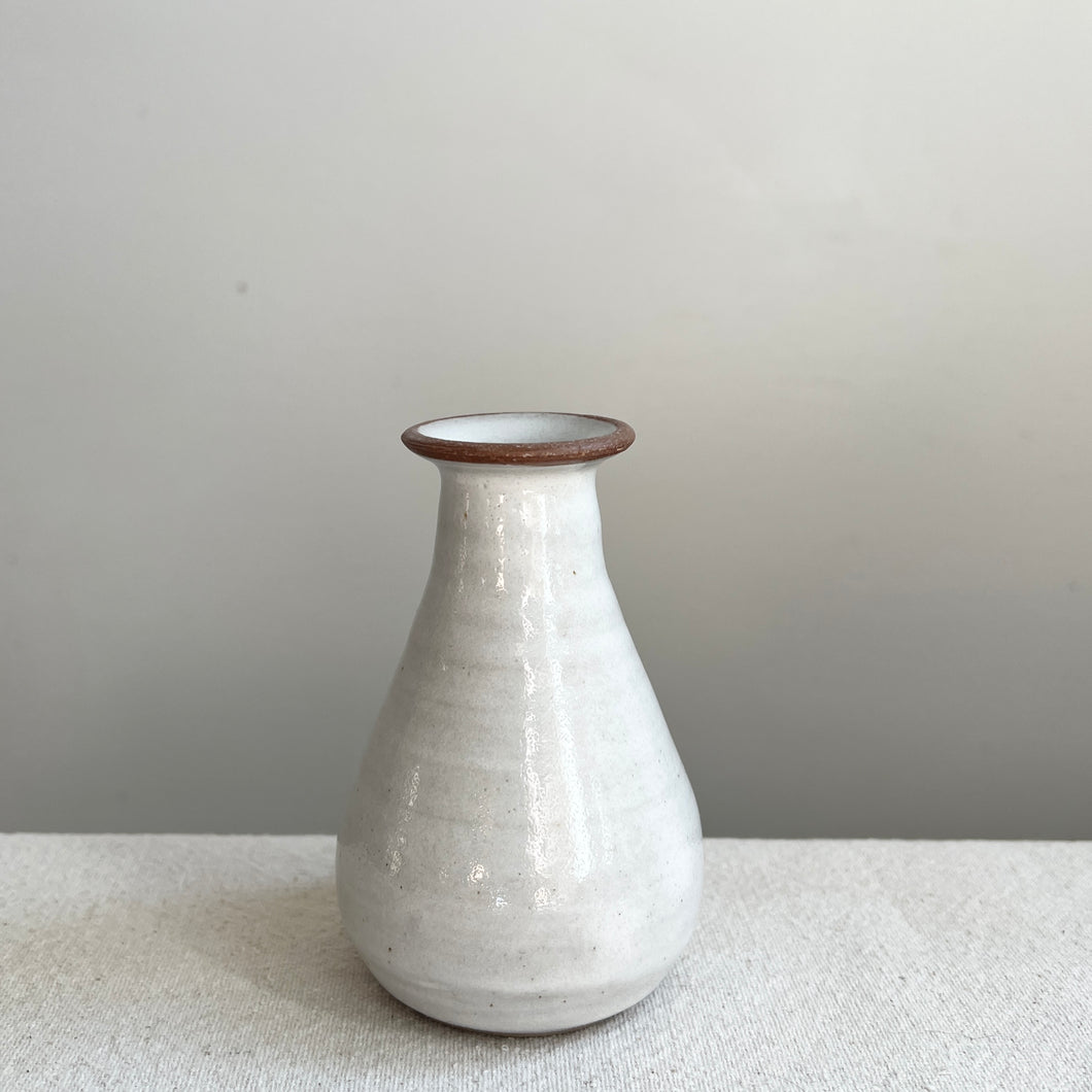 Bud Vase- Linen 2