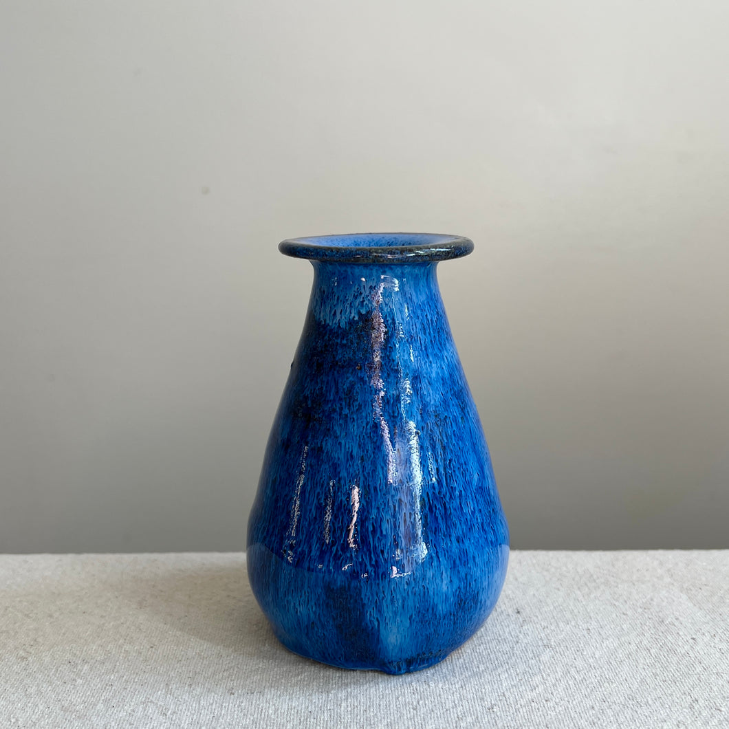 Bud Vase-Laurel