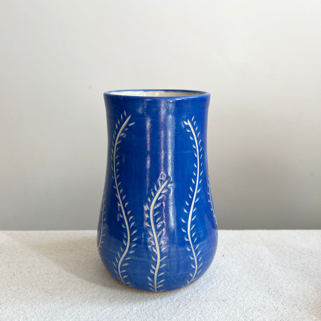 Cup/Vase Vines