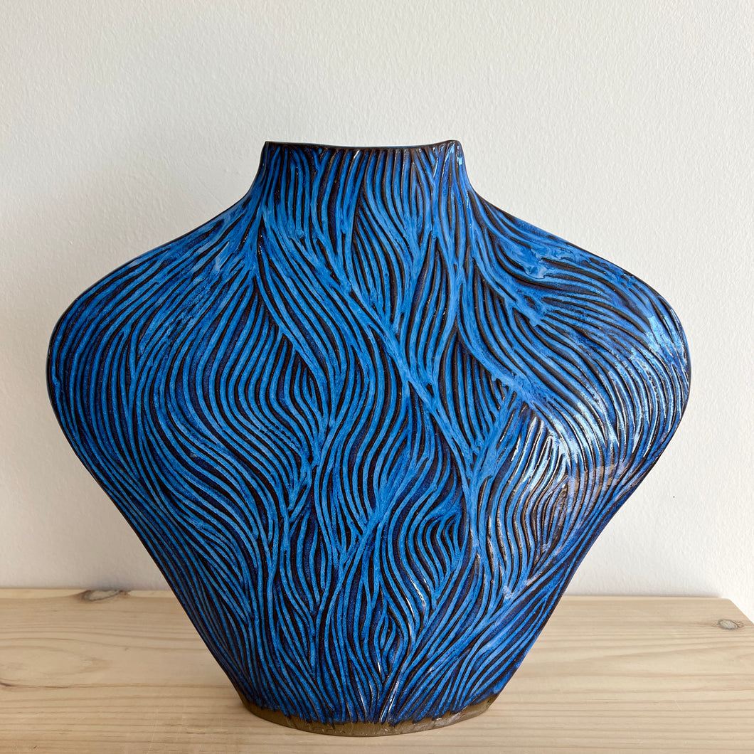 Bust Vase-Laurel