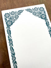 Load image into Gallery viewer, Teal Border Market Pad
